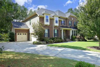 21 Stillwood Ct Clayton, NC 27520