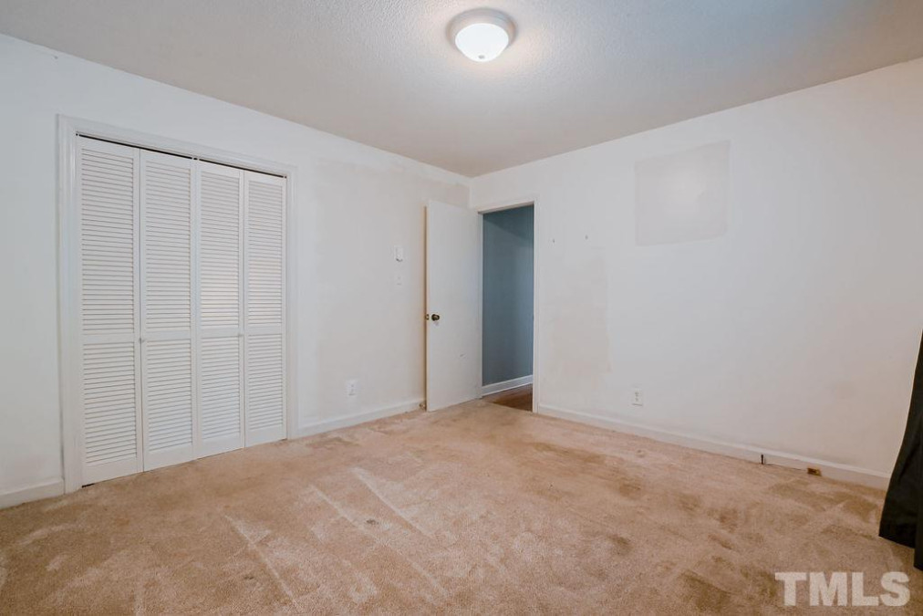 402 Holt Ave Graham, NC 27253