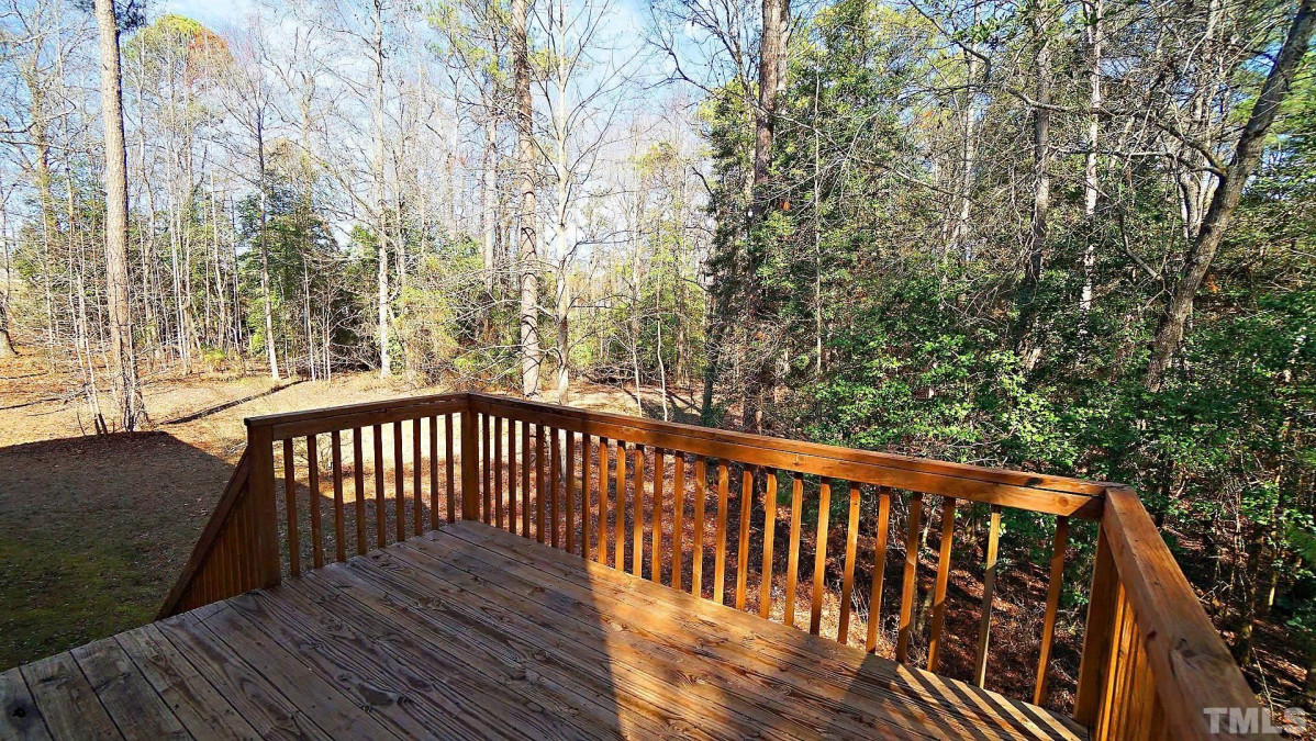 35 Rocky Pointe Ct Fuquay Varina, NC 27526