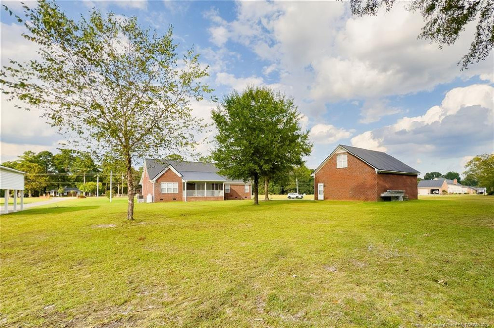 4419 Cameron Rd Hope Mills, NC 28348