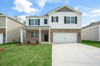 27 Rogue River Fuquay Varina, NC 27526