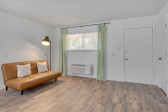 130 Estes Dr Chapel Hill, NC 27514