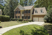 110 Dagenham Ln Cary, NC 27518