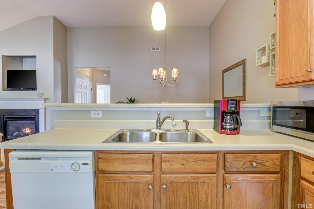 2707 Willow Pines Pl Raleigh, NC 27614