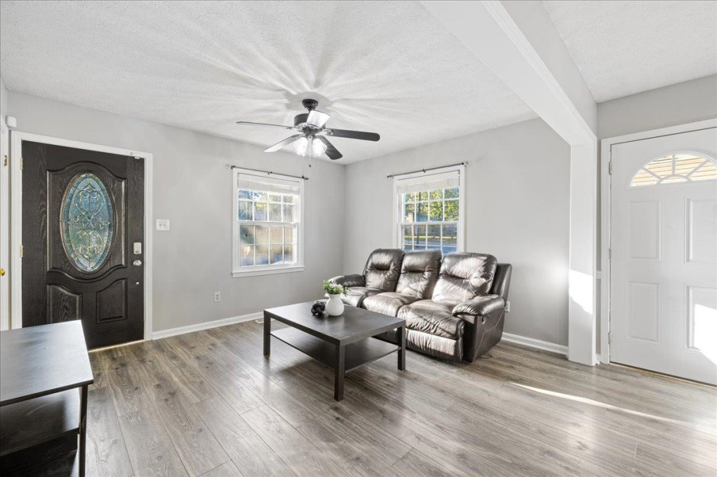 1312 Kilby Burlington, NC 27215