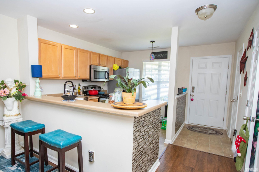 3747 Bison Hill Ln, Raleigh, NC 27604 Raleigh Realty