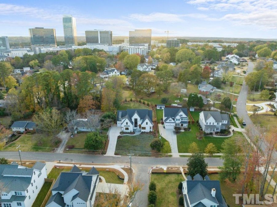 4329 Lambeth Dr, Raleigh, NC 27609 Raleigh Realty