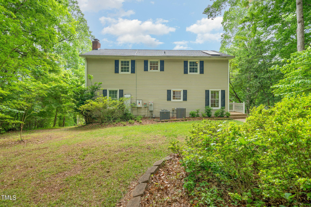 6109 Riverside Dr Wake Forest, NC 27587