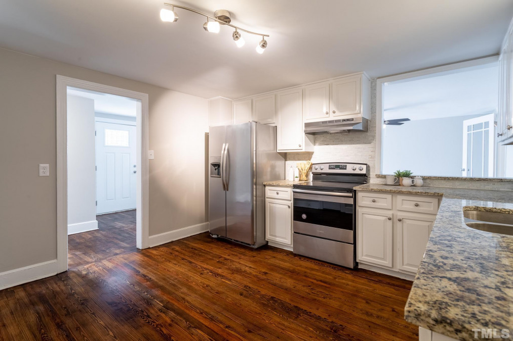 113 Cornwallis Rd Durham, NC 27707