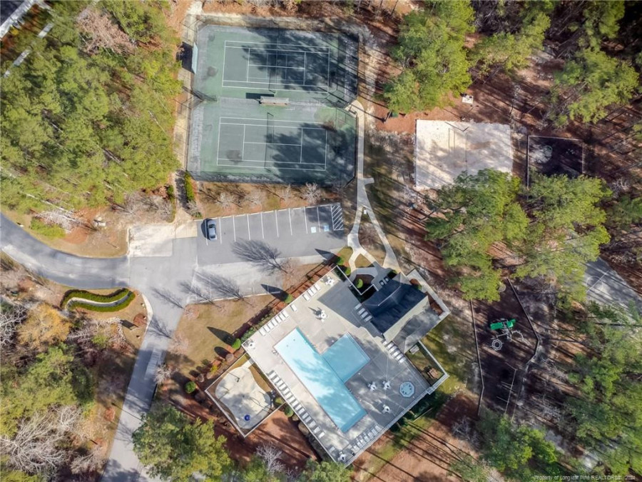 56 Skipping Water Dr Spring Lake, NC 28390