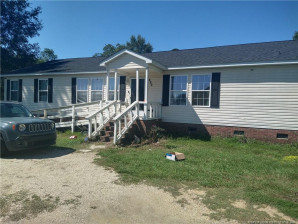 206 Jefferson St Mount Olive, NC 28365