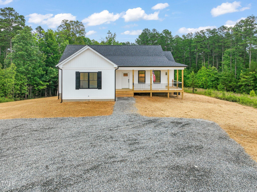 166 Yearling Way Buffalo Junction, VA 24529