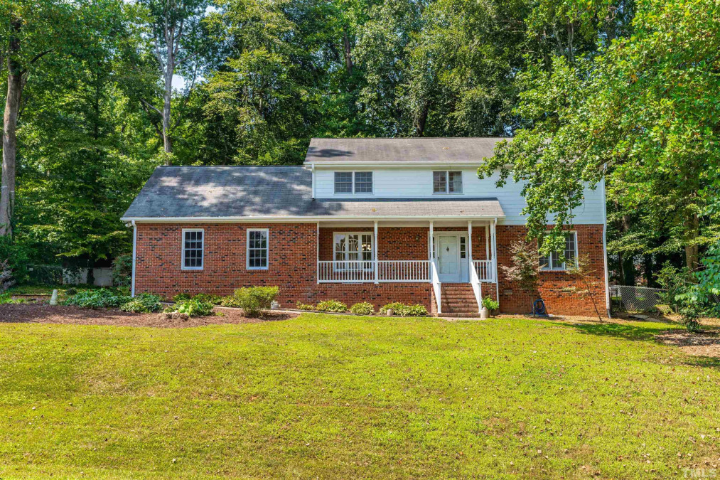 8645 Valley Brook Dr Raleigh, NC 27613
