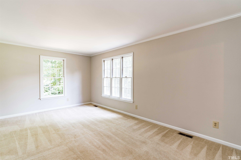 8645 Valley Brook Dr Raleigh, NC 27613