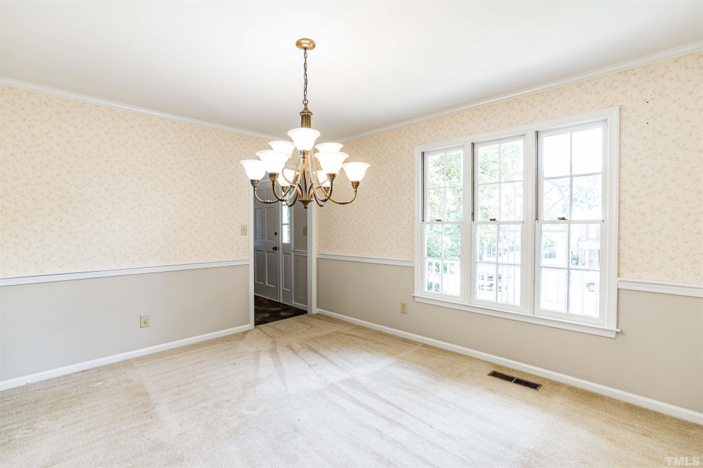 8645 Valley Brook Dr Raleigh, NC 27613