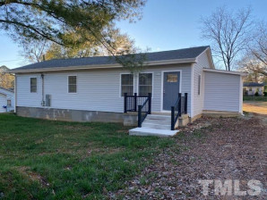 512 Central Ave Hillsborough, NC 27278