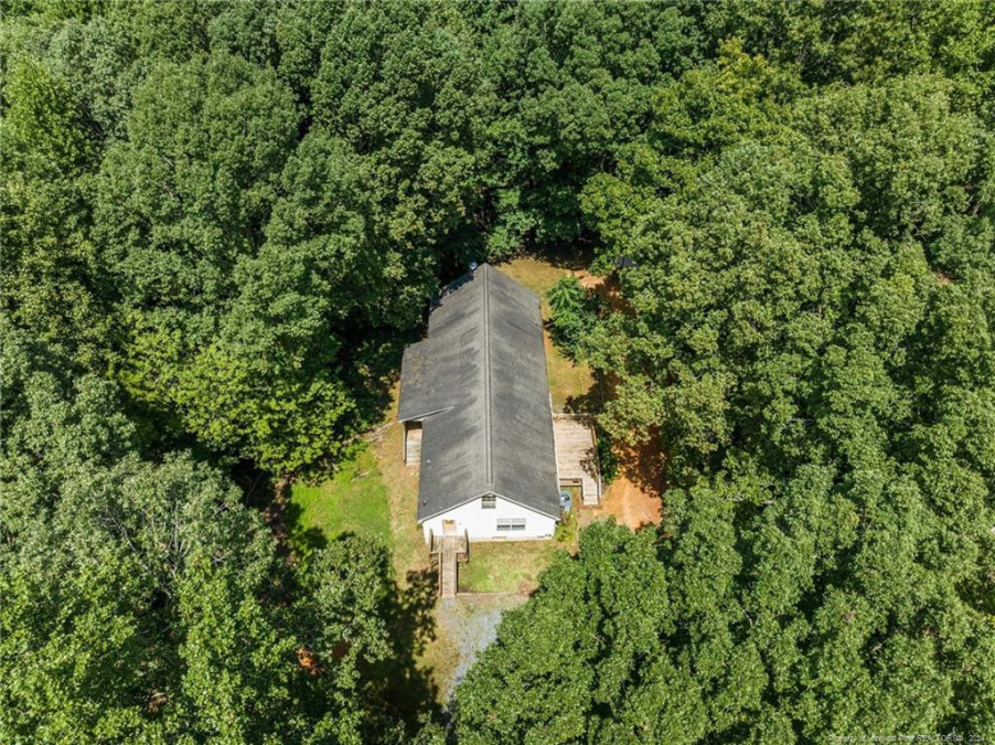 180 Carolina Ridge Rd Pittsboro, NC 27312