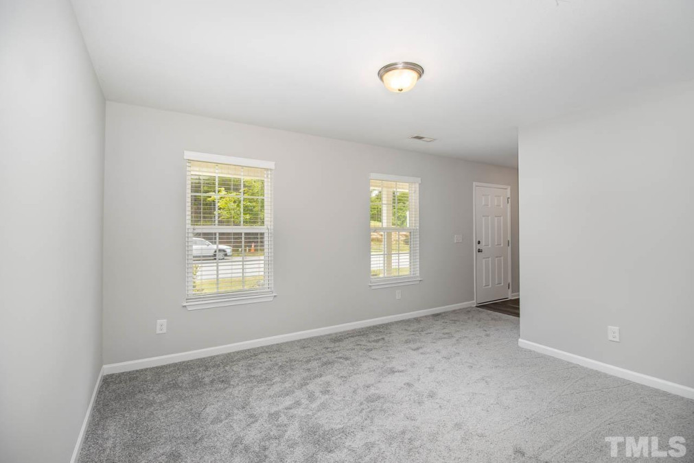 2732 Maybrook Crossing Dr, Raleigh, NC 27610 Raleigh Realty