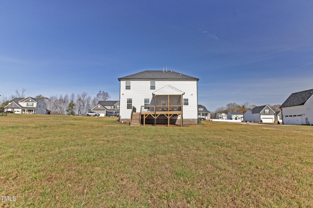 1318 Reading Ct Burlington, NC 27217