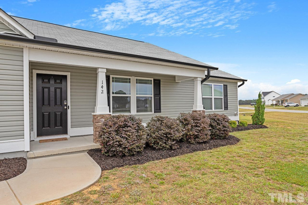 142 Beaver Tavern Dr Benson, NC 27504