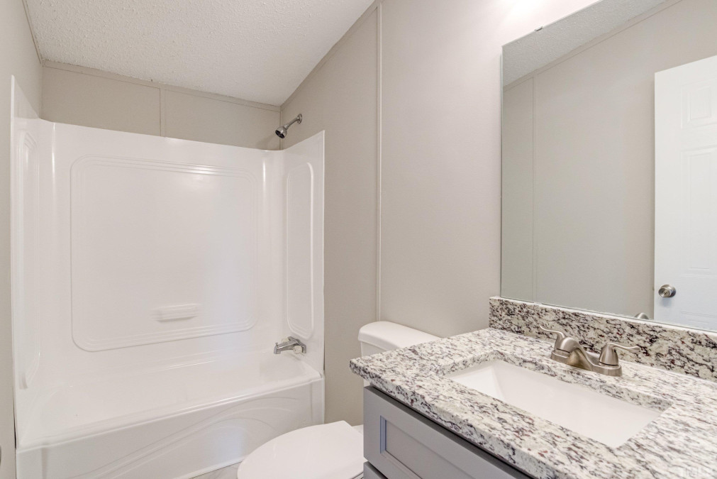 4039 Stricklands Crossroads Rd Four Oaks, NC 27524