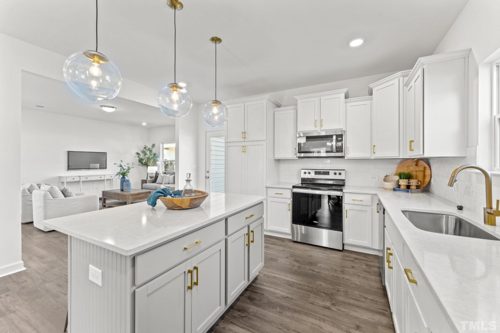 403 Cliff Ct Benson, NC 27504