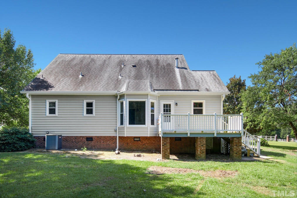 130 Brett Cir Benson, NC 27504