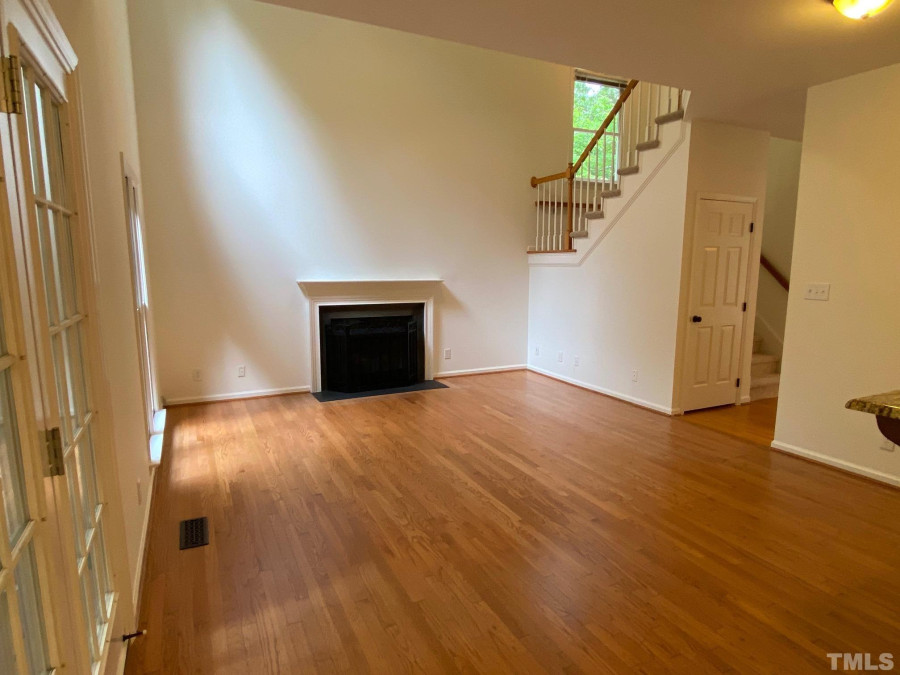 306 Highland Trl Chapel Hill, NC 27516