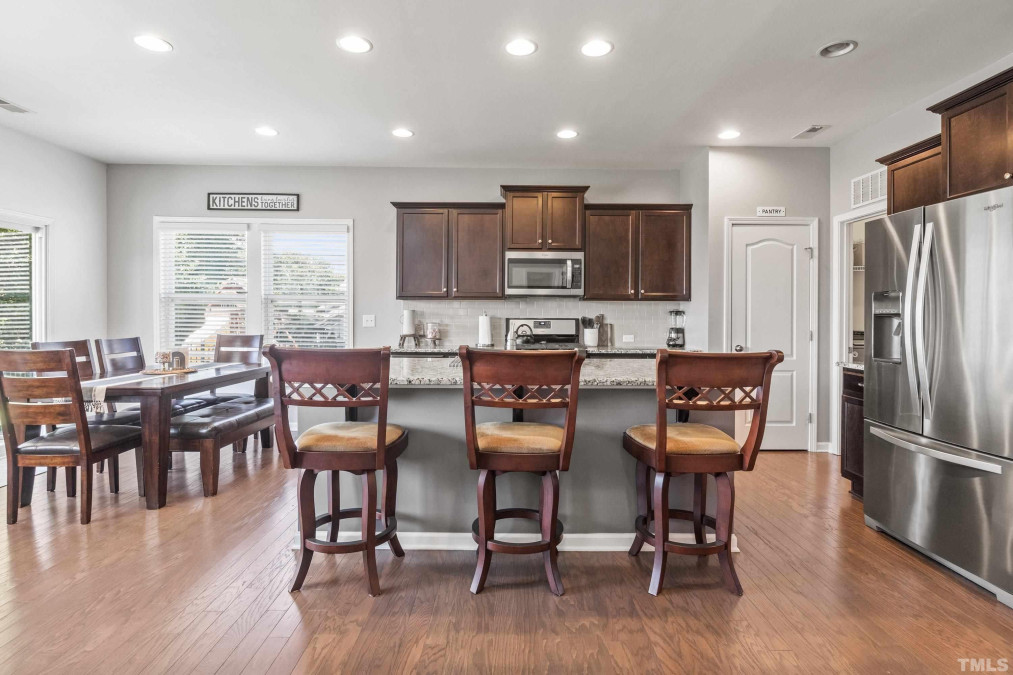 63 Thornbury St Clayton, NC 27527
