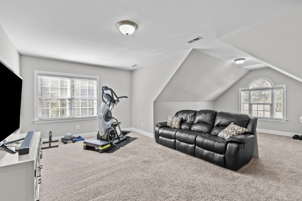 5433 Fantasy Moth Dr Garner, NC 27529
