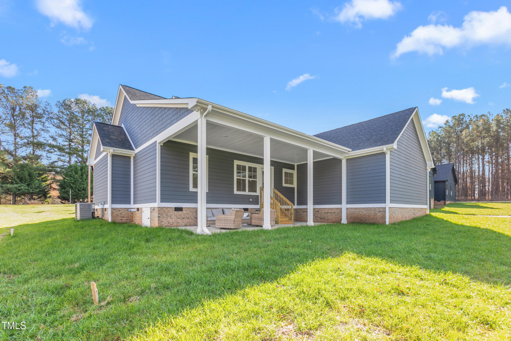 4037 Mebane Oaks Rd Mebane, NC 27302