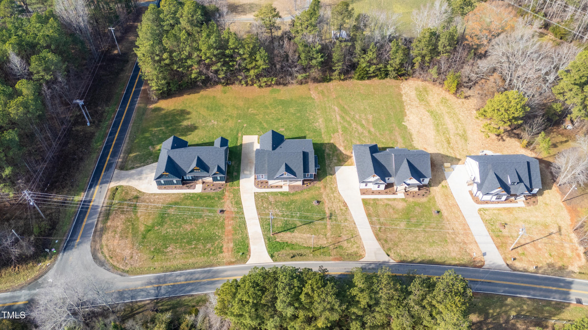 4037 Mebane Oaks Rd Mebane, NC 27302