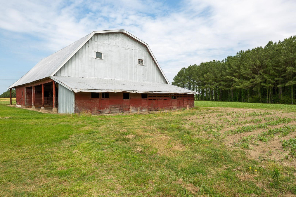 1161 Turlington Rd Dunn, NC 28334