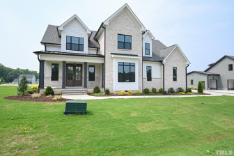21 Maeview Ln Raleigh, NC 27603