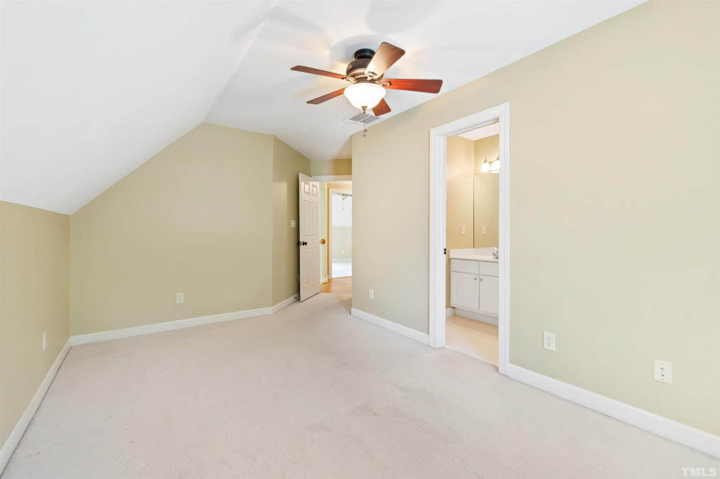 4604 Henley Park Ct Raleigh, NC 27612