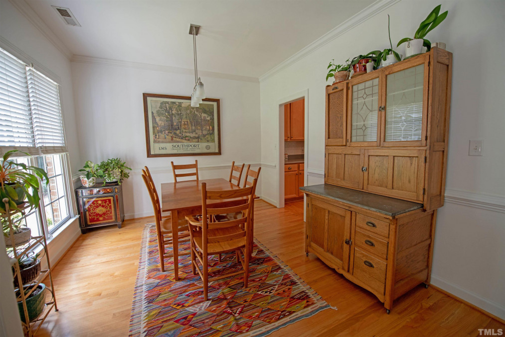 1103 Banbury Woods Pl, Raleigh, NC 27607 Raleigh Realty