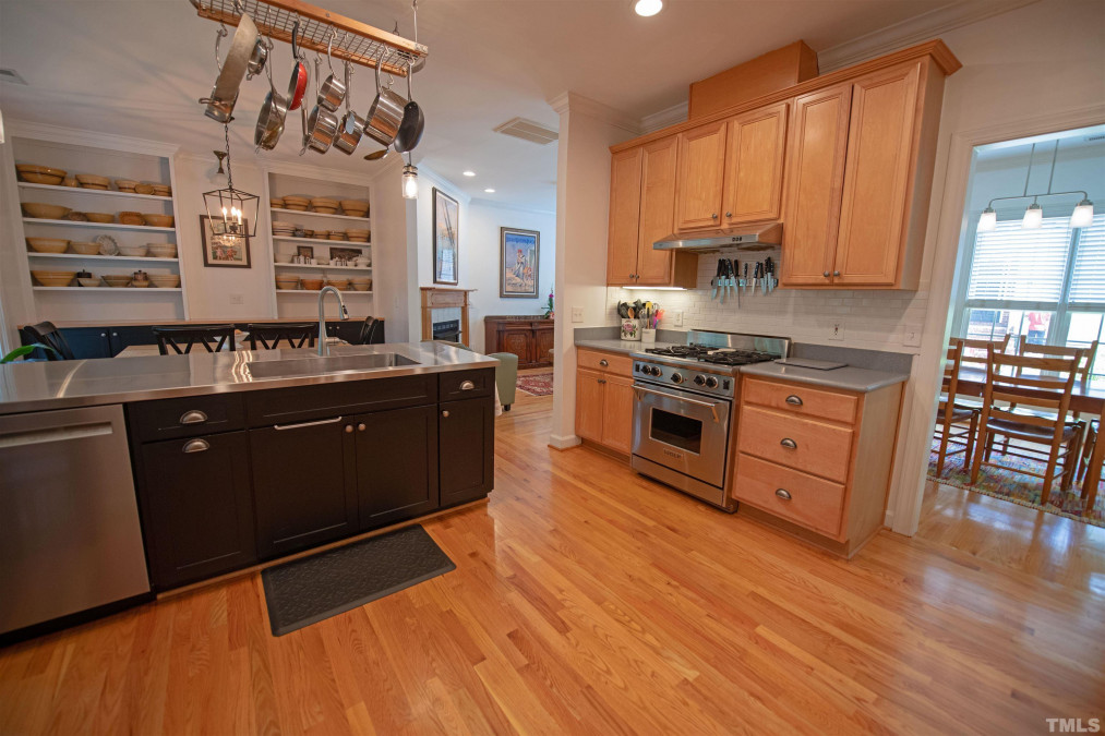 1103 Banbury Woods Pl, Raleigh, NC 27607 Raleigh Realty