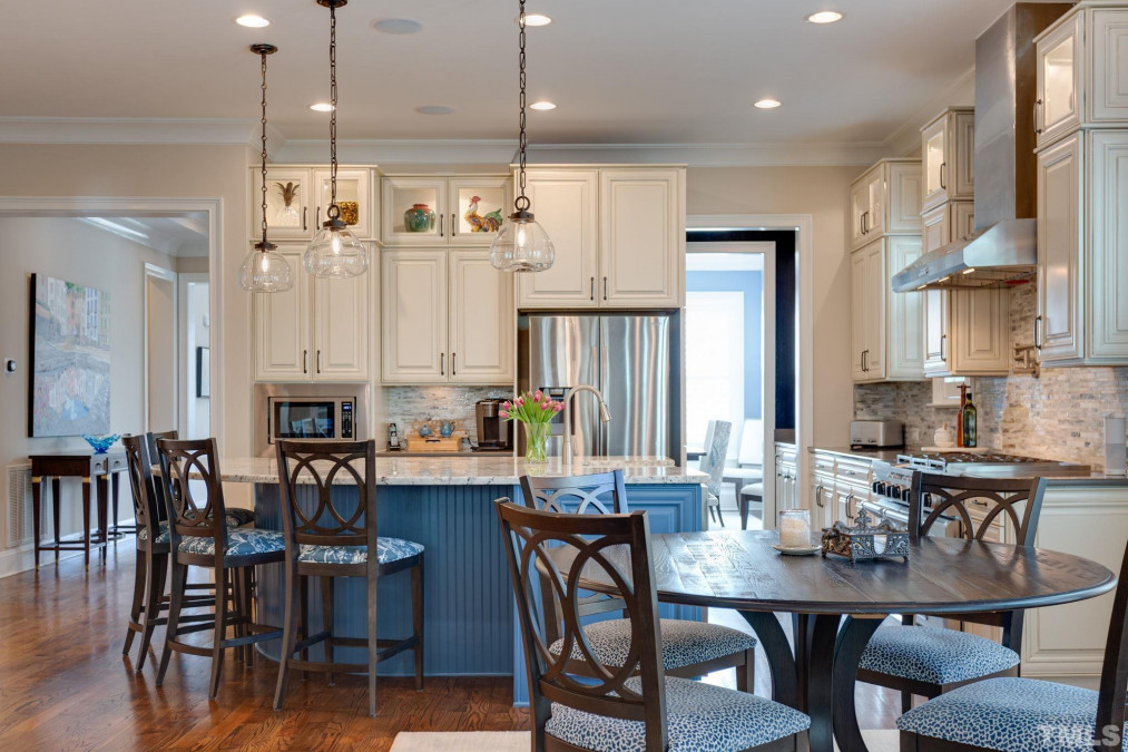 3705 Rolston Dr, Raleigh, NC 27609 Raleigh Realty