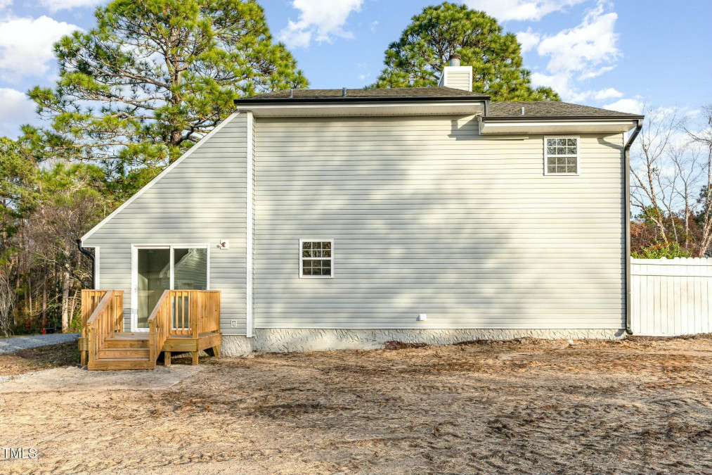 182 Sierra Trl Spring Lake, NC 28390