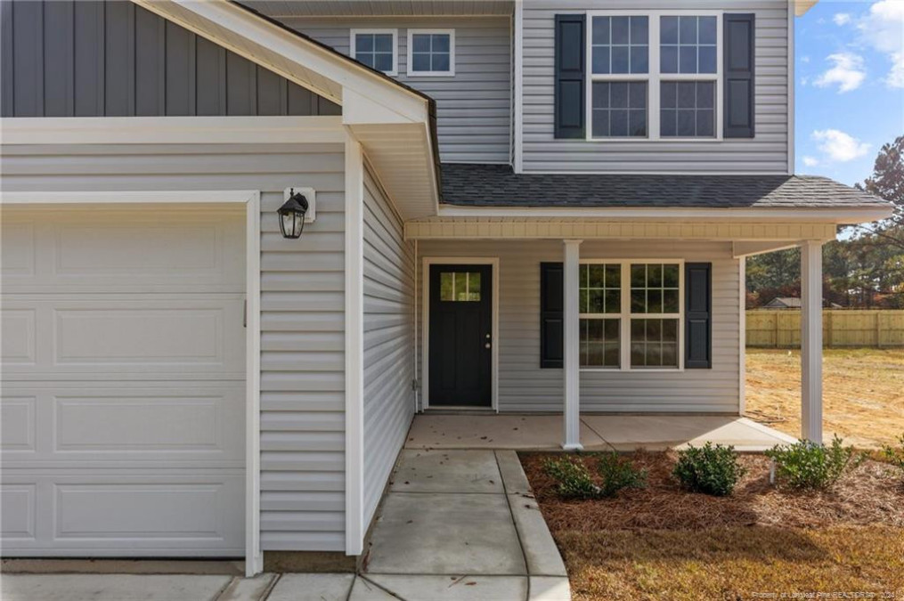 164 Return Dr Raeford, NC 28376