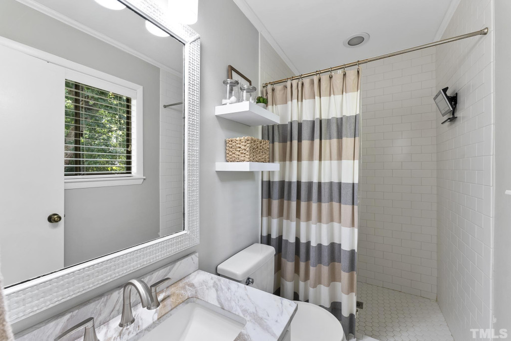 5513 Sweetbriar Dr Raleigh, NC 27609