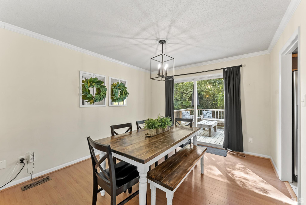 5513 Sweetbriar Dr Raleigh, NC 27609