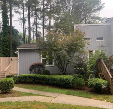 122 Carmichael Ct Cary, NC 27511