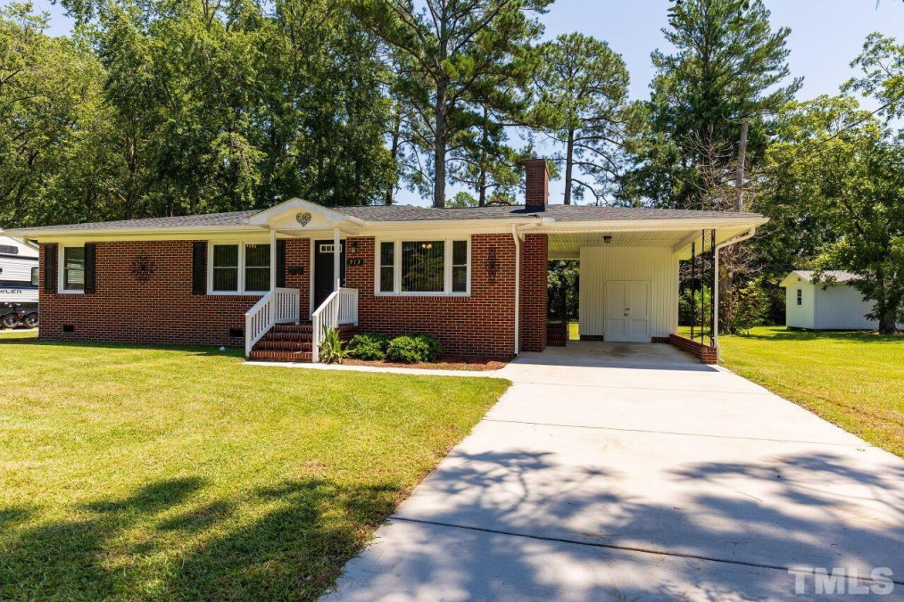 913 Walnut Dr Smithfield, NC 27577