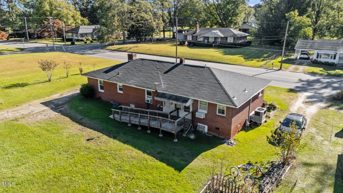 305 Second St Macclesfield, NC 27852