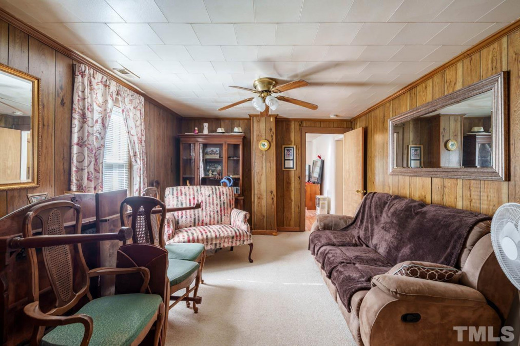 3300 Old Nc 86 Hw Hillsborough, NC 27278