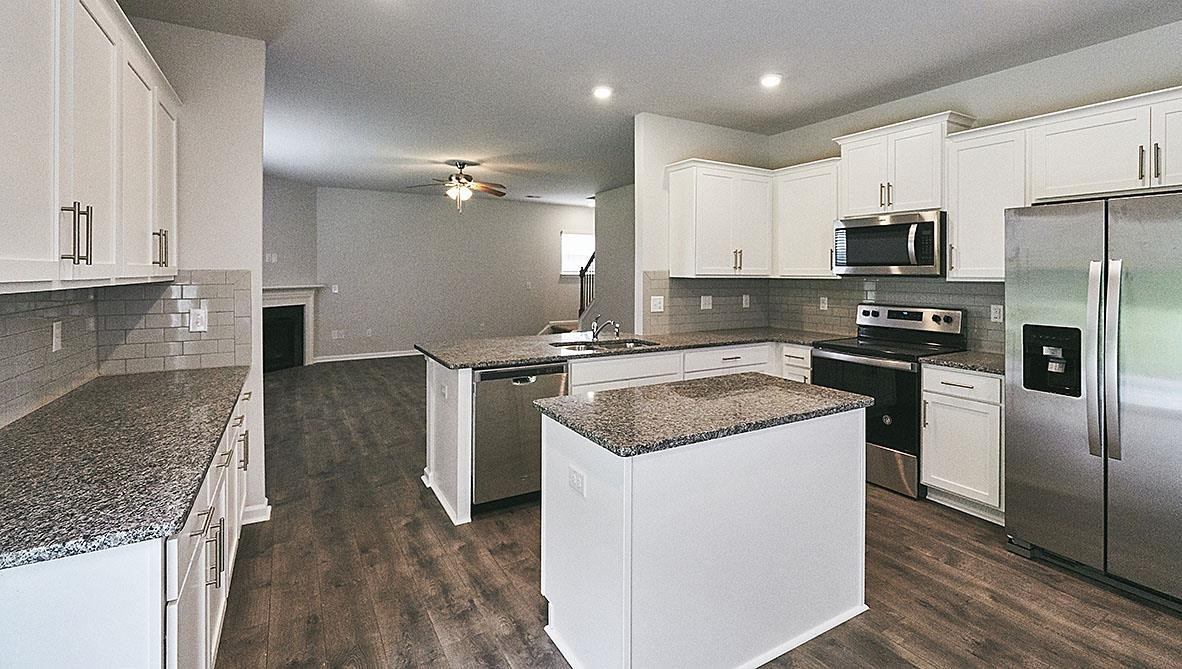 2142 Clydesmill Rd Fayetteville, NC 28314