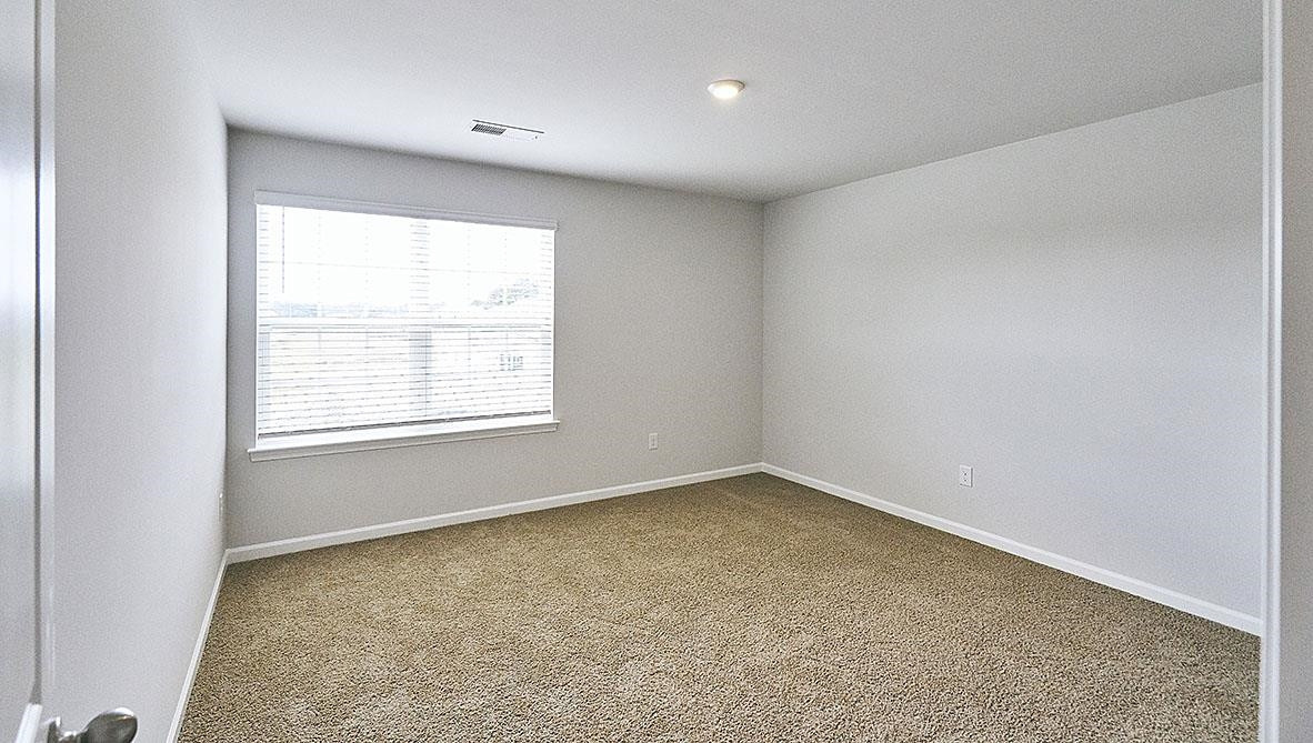 2142 Clydesmill Rd Fayetteville, NC 28314