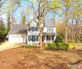 4913 Brambleridge Ct Holly Springs, NC 27540