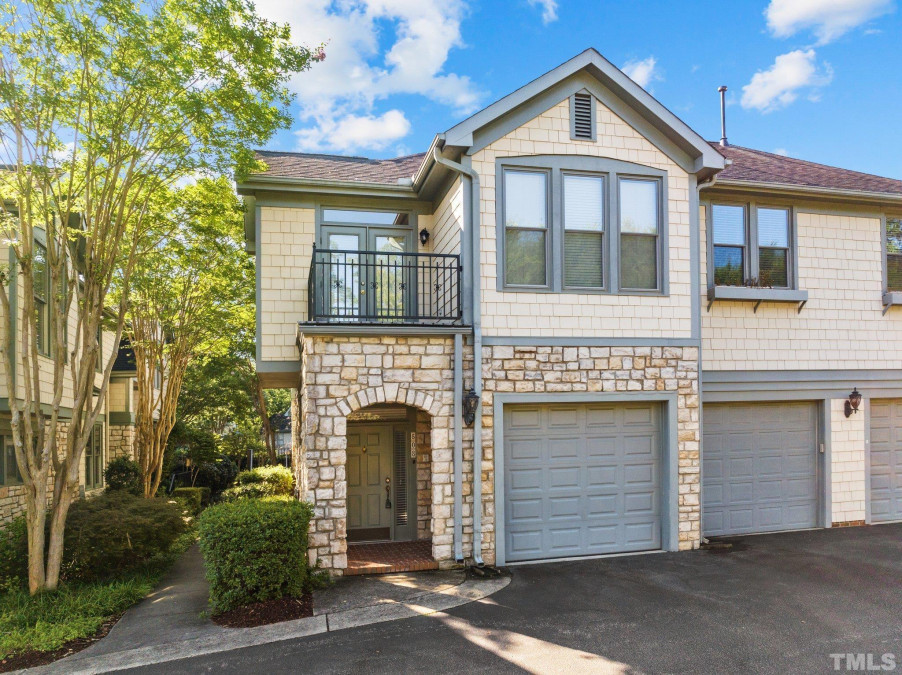 508 Presque Isle Ln Chapel Hill, NC 27514